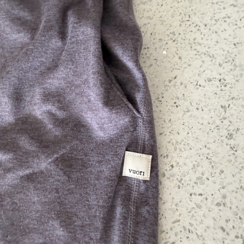 Vuori Joggers - Picture 2 of 2